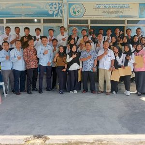Penutupan Pelatihan Komputer Aplikasi Perkantoran di Pulau Kundur